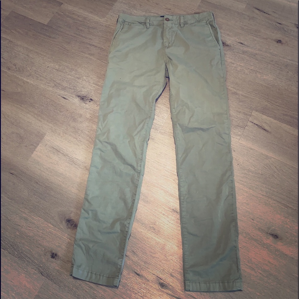 Men’s green American Eagle 32x34